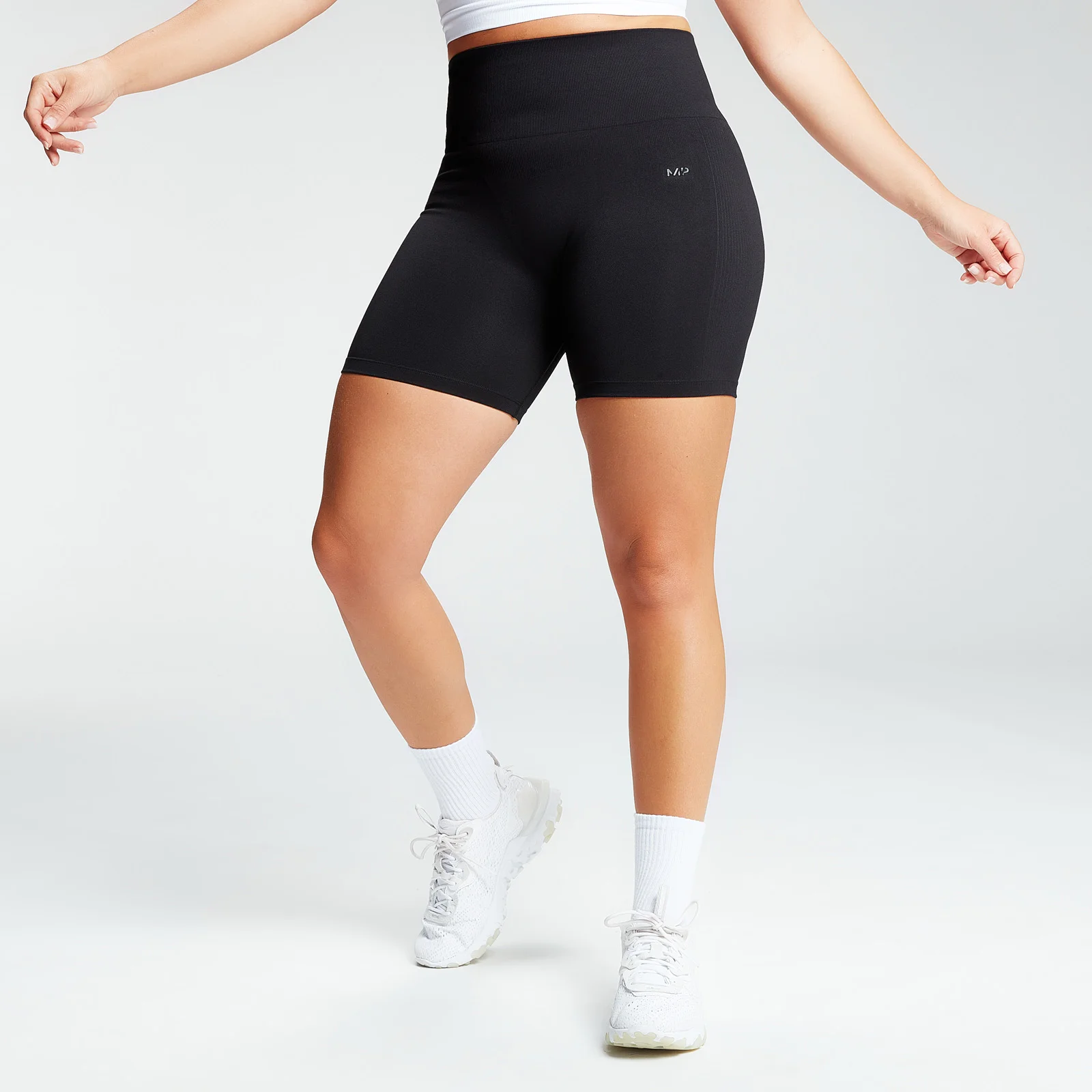MP Women's Shape Seamless Ultra Cycling Shorts - Black - XS Image 1