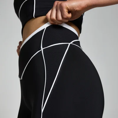 MP Women's Tempo Contrast Texture Cycling Short - Black - XS Image 6