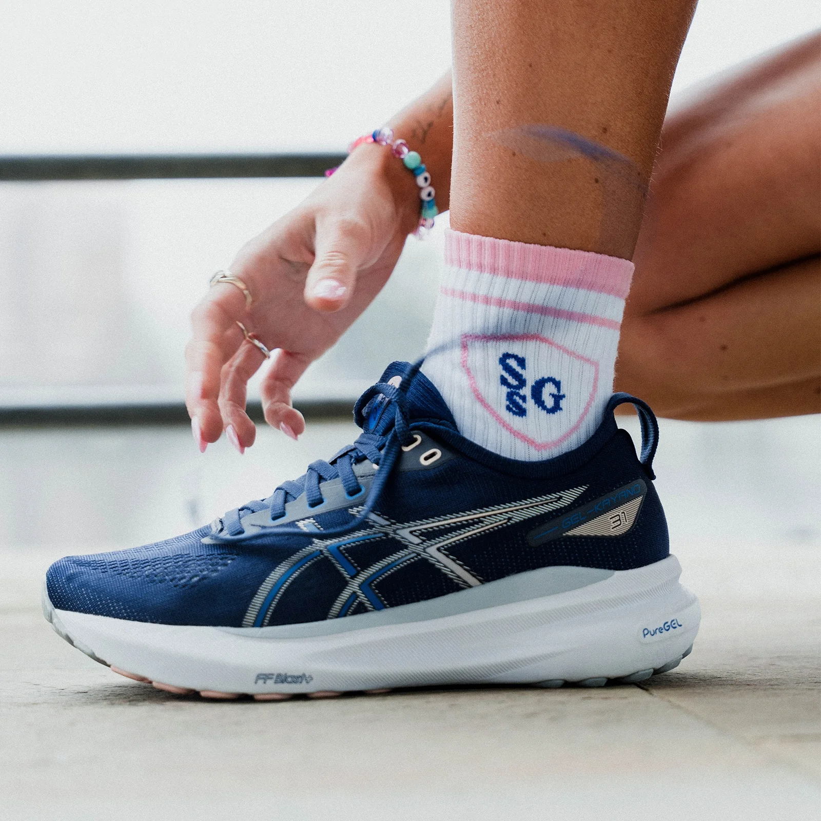 MP Strong Girl Society Crew Socks (1 pack) - White - UK 2-5 Image 1